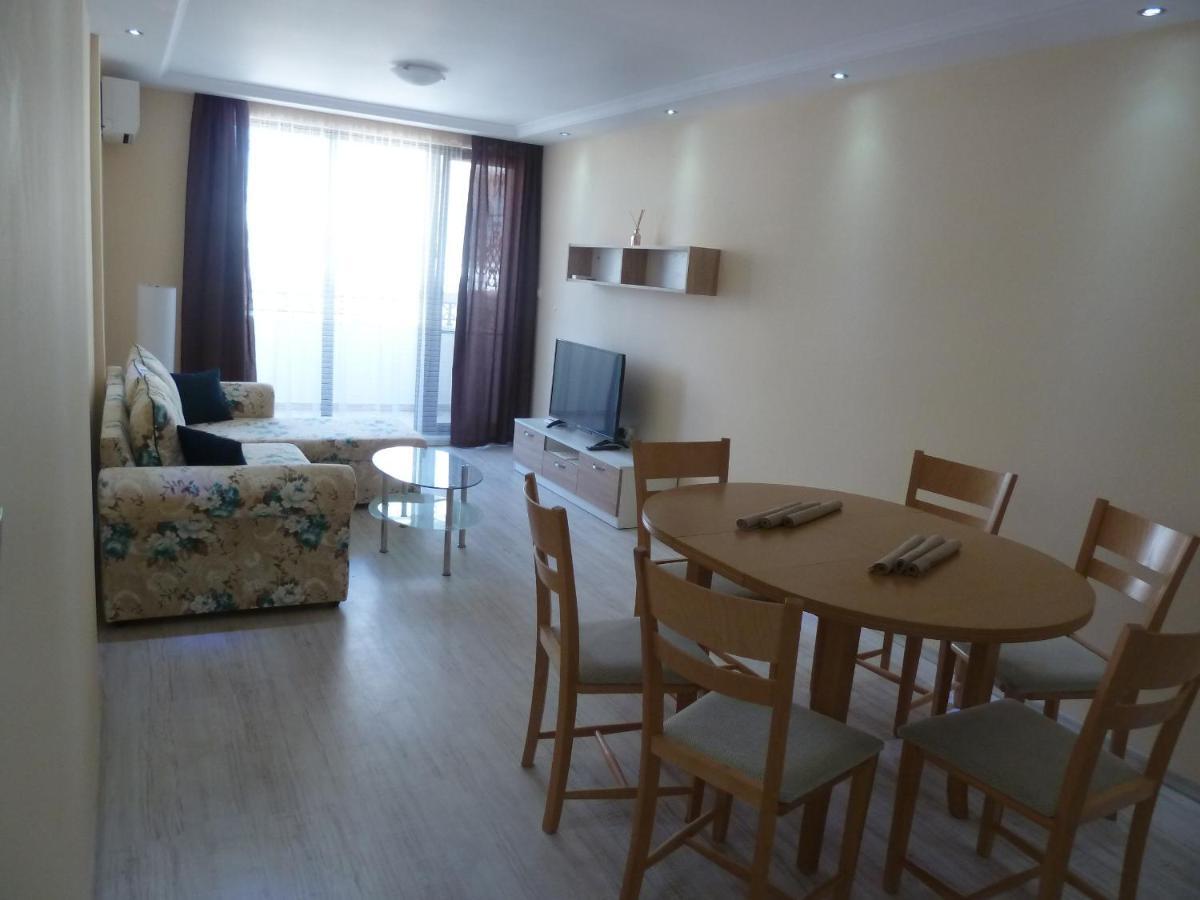 Golden Dunes Primorsko Apartments Δωμάτιο φωτογραφία
